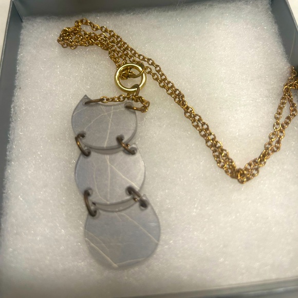 Color by Amber silver circle drop necklace - Picture 3 of 4